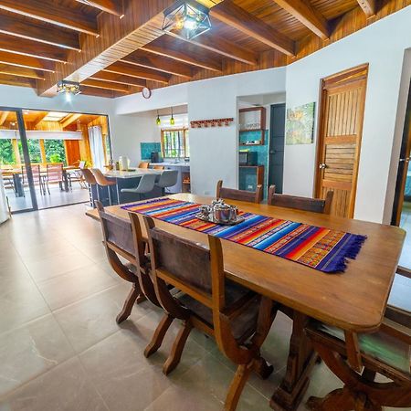 Casa Violeta Home Rentals Monteverde Buitenkant foto