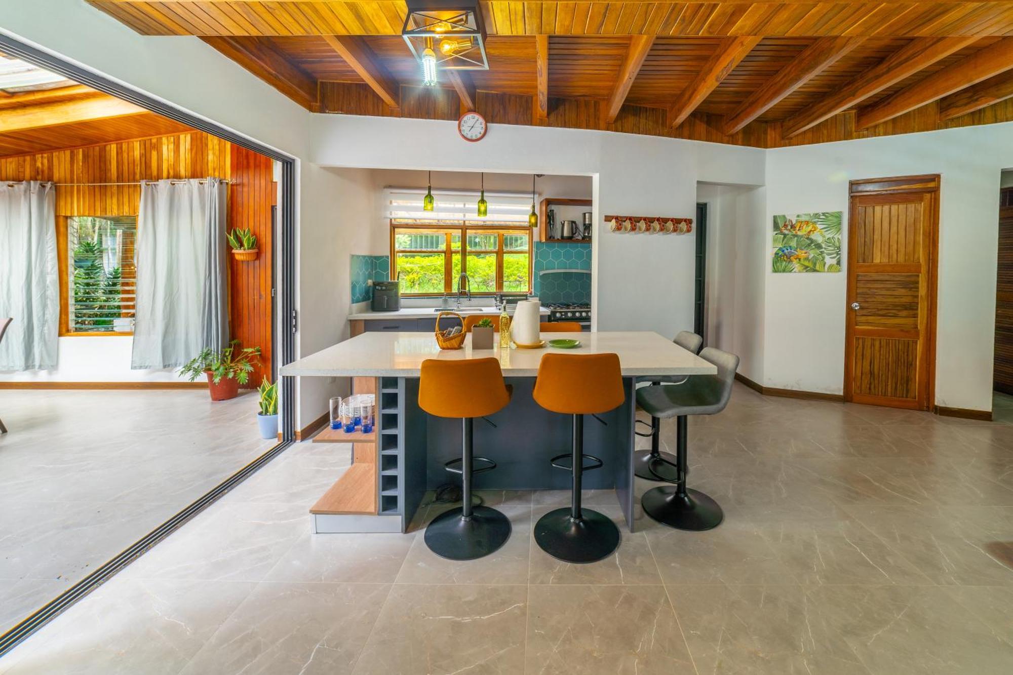 Casa Violeta Home Rentals Monteverde Buitenkant foto