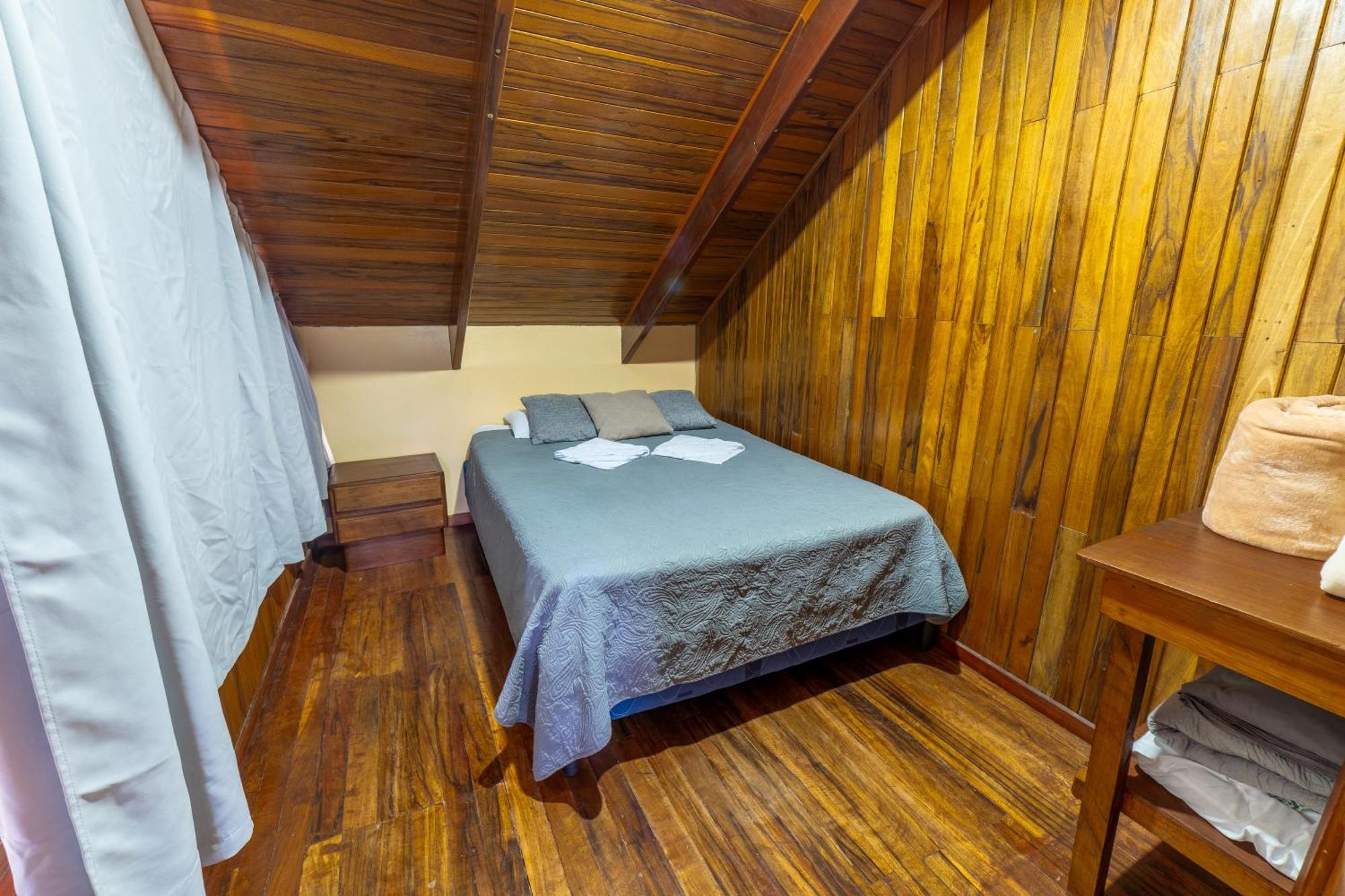 Casa Violeta Home Rentals Monteverde Buitenkant foto