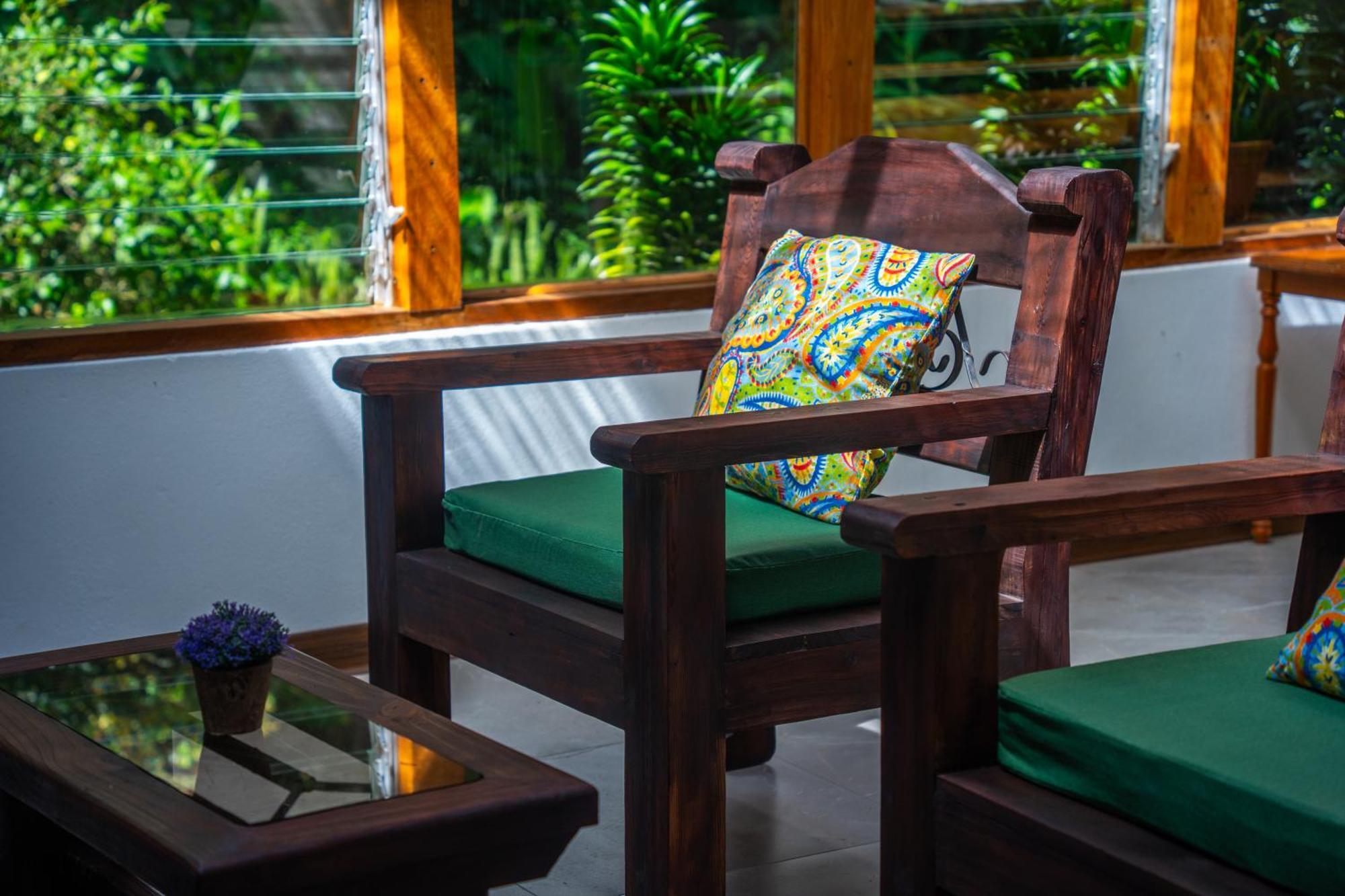 Casa Violeta Home Rentals Monteverde Buitenkant foto