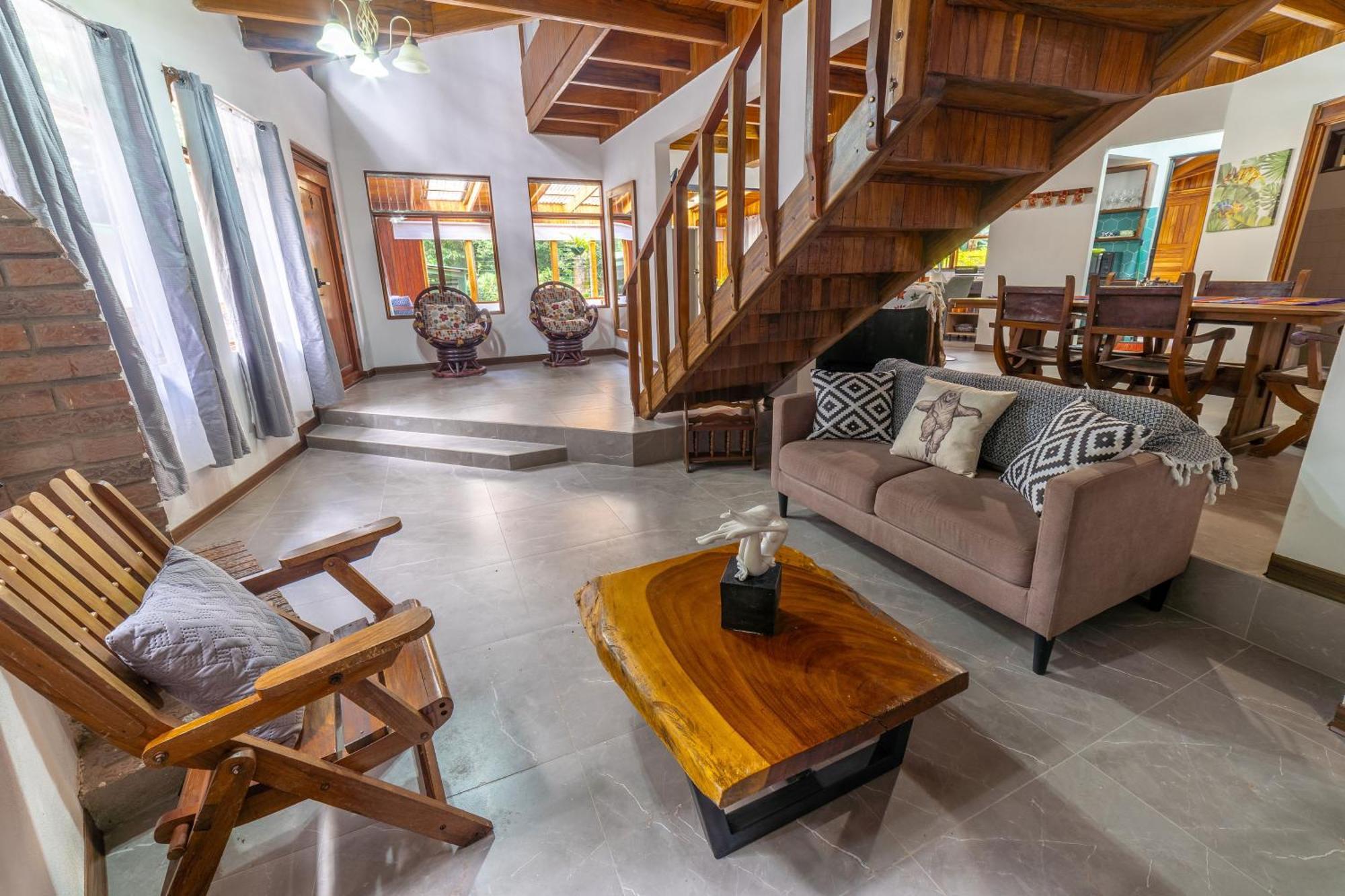 Casa Violeta Home Rentals Monteverde Buitenkant foto